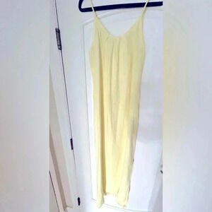 TERZO MILLENNIO PALE YELLOW LINEN MAXI DRESS - Size Small - NWOT